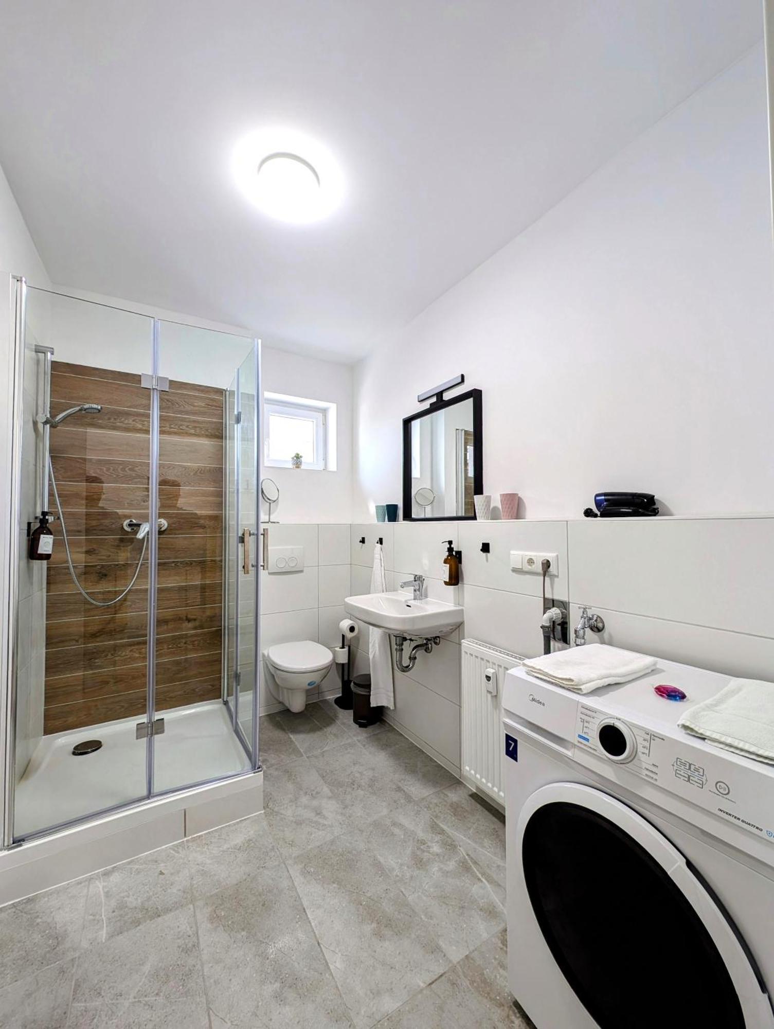 Bohnapartments - Design Suiten Am Markt - Vollausstattung - Wlan - Zentrum Ilmenau Dış mekan fotoğraf